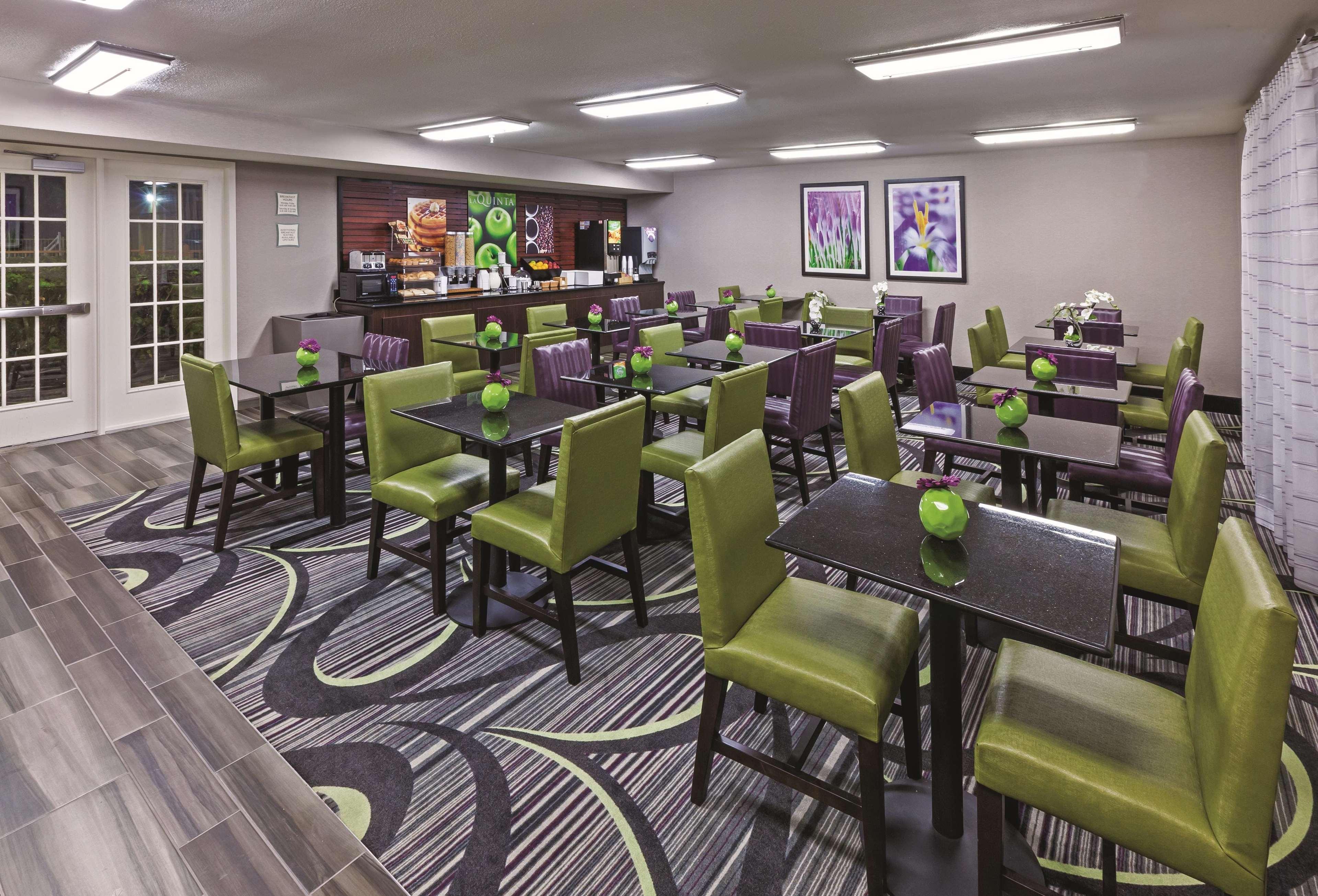 La Quinta By Wyndham Hotel San Marcos