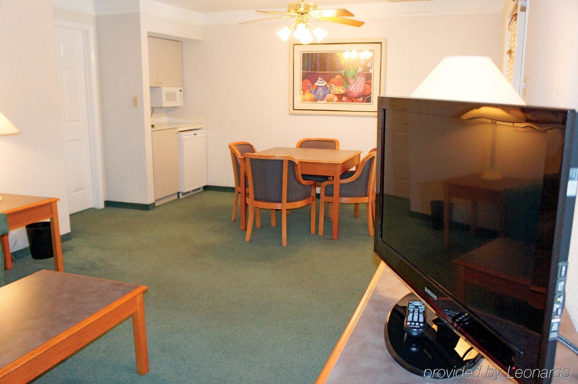 Hotel La Quinta By Wyndham 3*